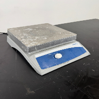 VWR Hotplate Stirrer image 0
